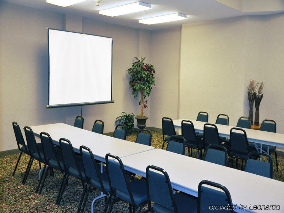 La Quinta By Wyndham Portland Airport Hotel Facilities photo